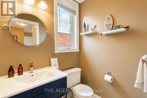71 Dellgrove Circle Cambridge ON N1T 2J9