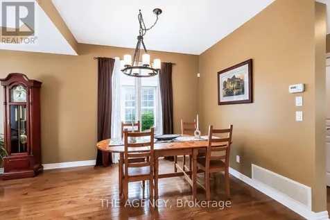 71 Dellgrove Circle Cambridge ON N1T 2J9