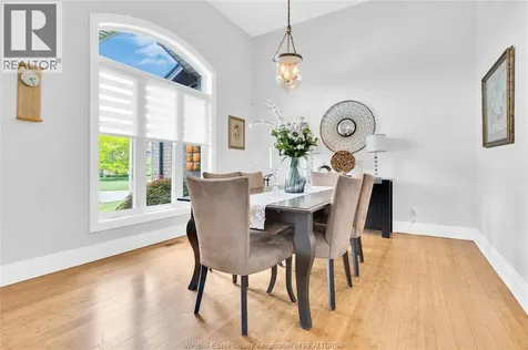 2895 Piccadilly Avenue Tecumseh ON N0R 1L0