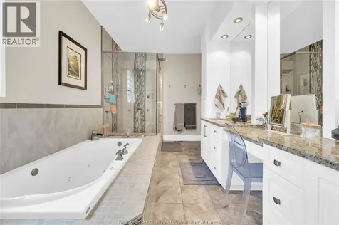 2895 Piccadilly Avenue Tecumseh ON N0R 1L0