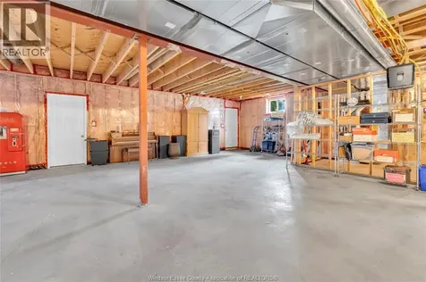 2895 Piccadilly Avenue Tecumseh ON N0R 1L0