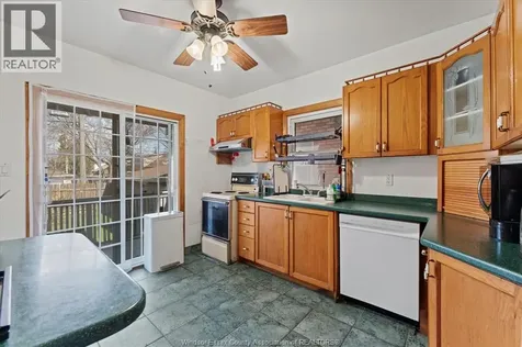 72-74 Hanna Street East Windsor ON N8X 2M9