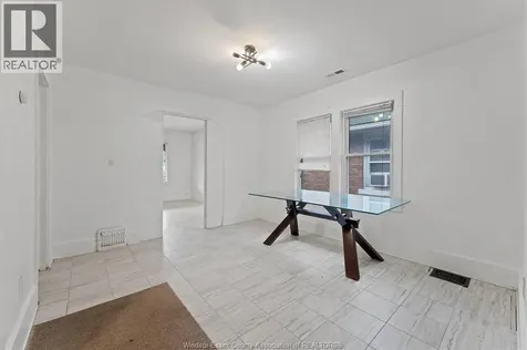 72-74 Hanna Street East Windsor ON N8X 2M9