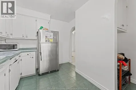 72-74 Hanna Street East Windsor ON N8X 2M9