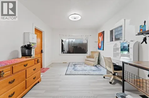72-74 Hanna Street East Windsor ON N8X 2M9