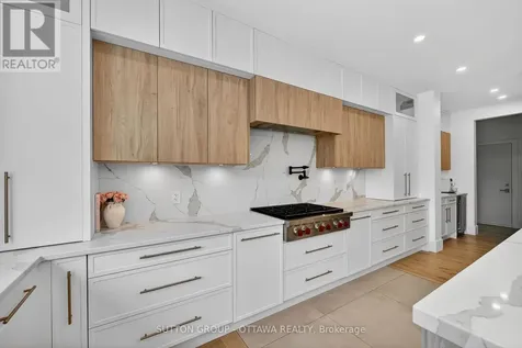 1533 Rosebella Avenue Ottawa ON K1T 1G6