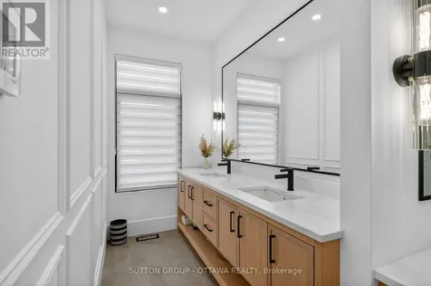 1533 Rosebella Avenue Ottawa ON K1T 1G6