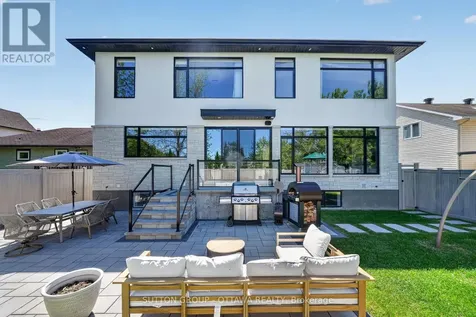 1533 Rosebella Avenue Ottawa ON K1T 1G6
