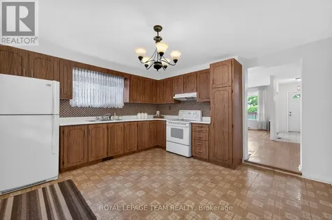 274 Breezehill Avenue South Ottawa ON K1Y 2J3
