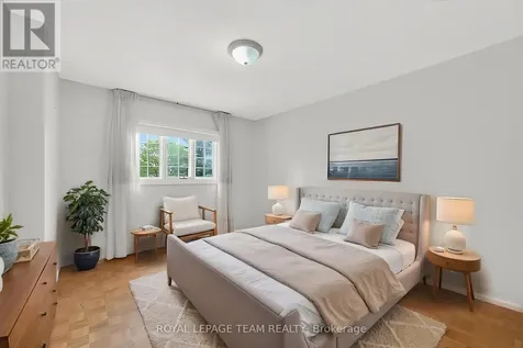 274 Breezehill Avenue South Ottawa ON K1Y 2J3