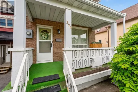 274 Breezehill Avenue South Ottawa ON K1Y 2J3