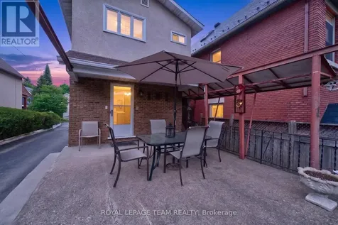 274 Breezehill Avenue South Ottawa ON K1Y 2J3
