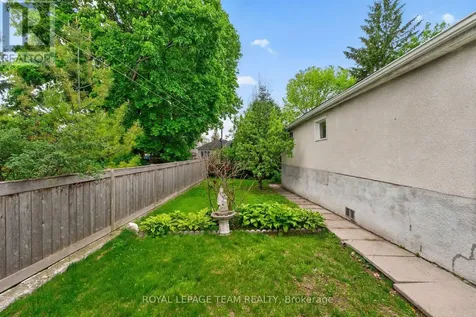 274 Breezehill Avenue South Ottawa ON K1Y 2J3