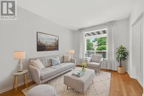 274 Breezehill Avenue South Ottawa ON K1Y 2J3