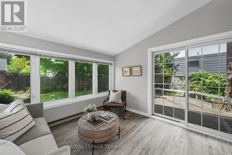 568 Golden Avenue Ottawa ON K2A 2E9