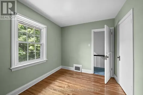 568 Golden Avenue Ottawa ON K2A 2E9