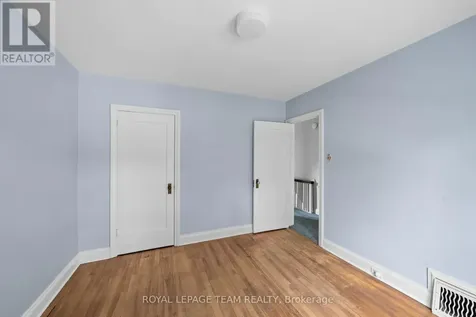 568 Golden Avenue Ottawa ON K2A 2E9