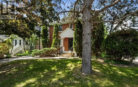 568 Golden Avenue Ottawa ON K2A 2E9
