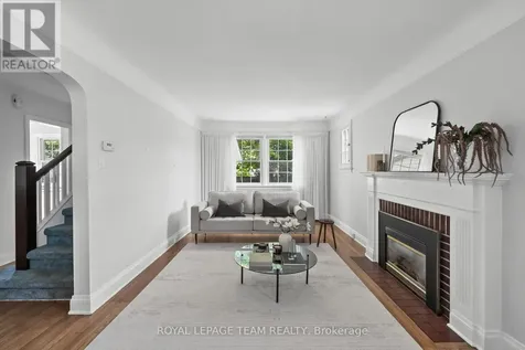 568 Golden Avenue Ottawa ON K2A 2E9