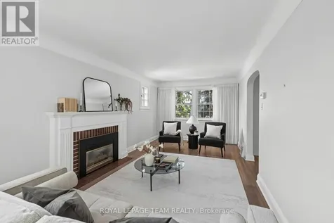 568 Golden Avenue Ottawa ON K2A 2E9