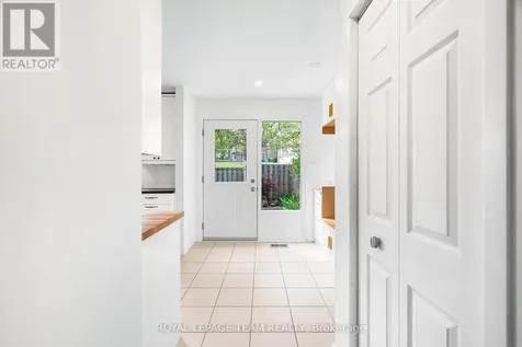 182 Owl Drive Ottawa ON K1V 9P6