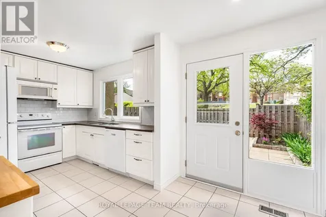 182 Owl Drive Ottawa ON K1V 9P6
