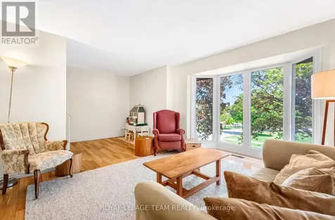 182 Owl Drive Ottawa ON K1V 9P6