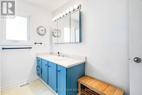 182 Owl Drive Ottawa ON K1V 9P6