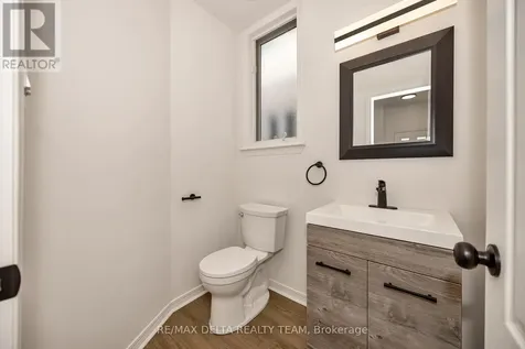 2164 Sojourn Street Ottawa ON K4A 4E2