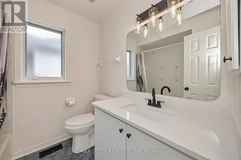 2164 Sojourn Street Ottawa ON K4A 4E2