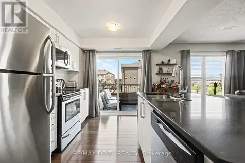301B Des Tilleuls Private Ottawa ON K4A 1B7