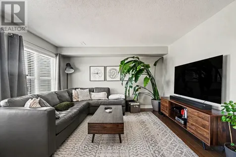 301B Des Tilleuls Private Ottawa ON K4A 1B7