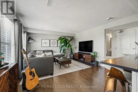 301B Des Tilleuls Private Ottawa ON K4A 1B7