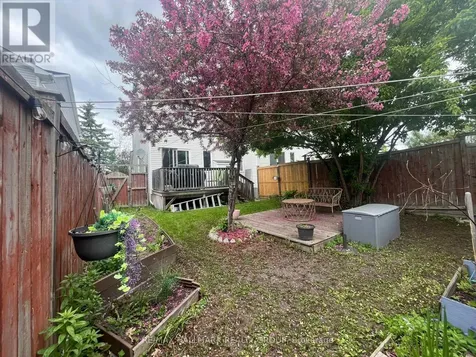 827 Como Crescent Ottawa ON K4A 3Z8