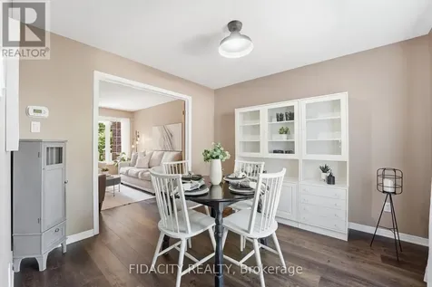 173 Whalings Circle Ottawa ON K2S 1S4