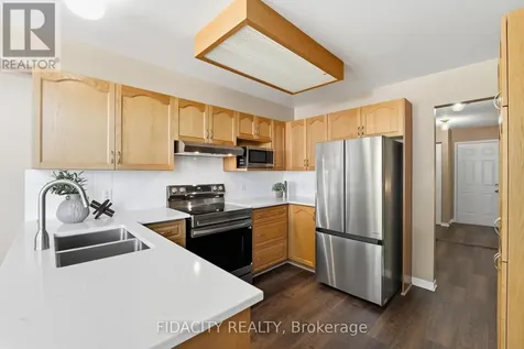173 Whalings Circle Ottawa ON K2S 1S4