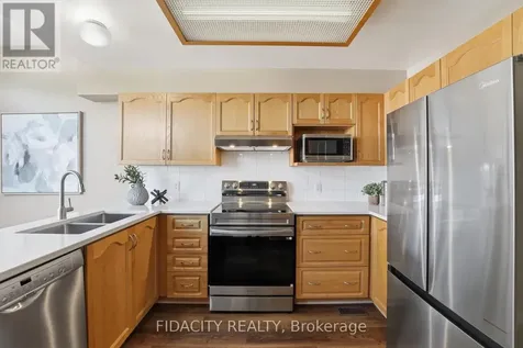173 Whalings Circle Ottawa ON K2S 1S4