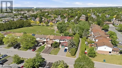 173 Whalings Circle Ottawa ON K2S 1S4