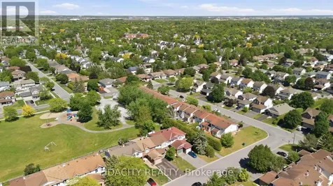 173 Whalings Circle Ottawa ON K2S 1S4