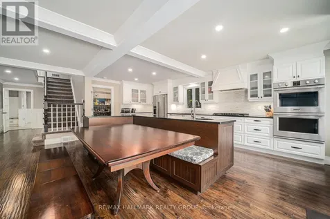 3809 Alderwood Street Ottawa ON K1T 3R3