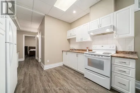 3809 Alderwood Street Ottawa ON K1T 3R3