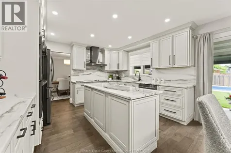 359 Elmgrove Drive Lakeshore ON N8N 4H1
