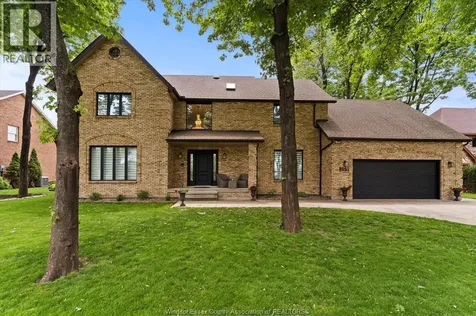 359 Elmgrove Drive Lakeshore ON N8N 4H1