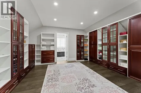 359 Elmgrove Drive Lakeshore ON N8N 4H1