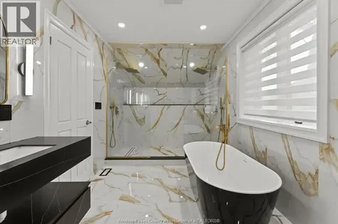 359 Elmgrove Drive Lakeshore ON N8N 4H1