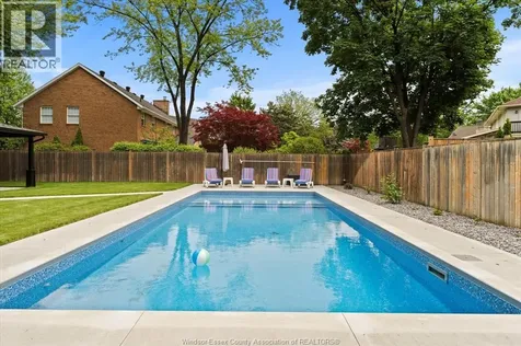 359 Elmgrove Drive Lakeshore ON N8N 4H1