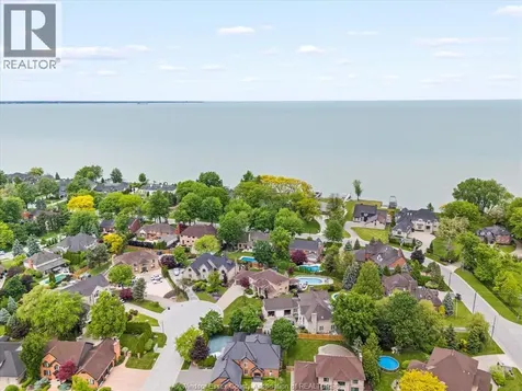 359 Elmgrove Drive Lakeshore ON N8N 4H1
