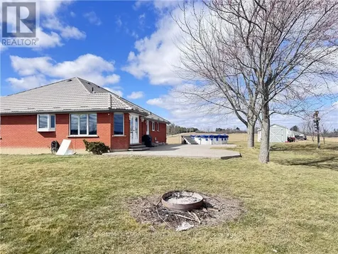 3810 River Road Haldimand ON N3W 2K7