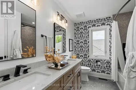 3047 Stone Ridge Boulevard Orillia ON L3V 8J5