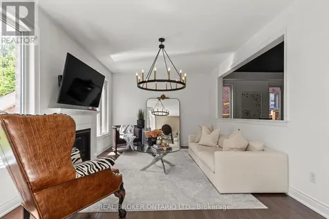 3047 Stone Ridge Boulevard Orillia ON L3V 8J5